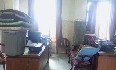 Dijual Rumah 3 Lantai Strategis  Waru,Sidoarjo Luas 175m2 BU!!