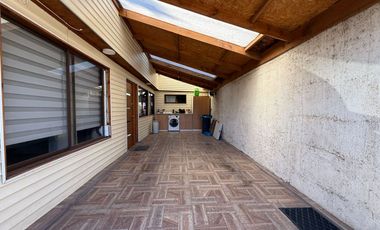 Se vende casa en psje Johnson, La calera