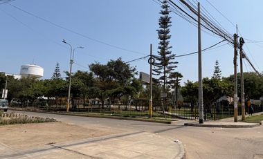 VENDO CASA DE UN PISO PROY PARA DOS PISO URB ENTEL A MEDIA CUADRA DE PARQUE AREA DE 140 M2