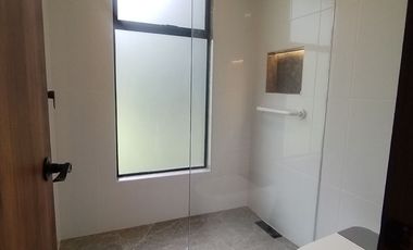 Renta casa Hcda. El Álamo - Tarqui, Cuenca