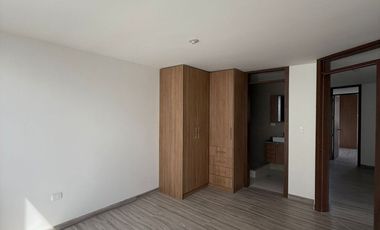 En Venta, Amplia Casa de 4 Habitaciones, Sangolqui