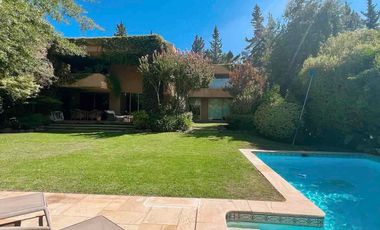 espectacular casa en las lomas de la dehesa