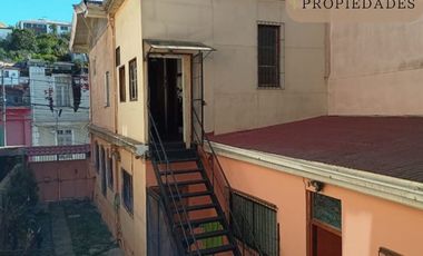 Inversión estratégica en Reloj de Flores: inmueble con potencial turístico e institucional