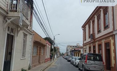 Inversión estratégica en Reloj de Flores: inmueble con potencial turístico e institucional