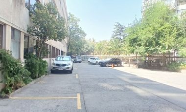 Dpto Duplex un Dorm, Diagonal Paraguay, Metro U. Catolica