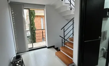 Casa semicampestre en venta | 3 pisos | Doble parqueadero | Excelente ubicación