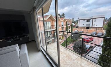 Casa semicampestre en venta | 3 pisos | Doble parqueadero | Excelente ubicación