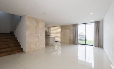 Casa de 4 recámaras en PARQUE ZACATECAS, LOMAS DE ANGELOPOLIS III