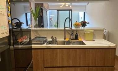 Se Vende Departamento Con Terraza De 3 Hab. 2 Estac.