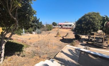 PROPIEDAD EN PASAJE CERRADO – EL YECO – ALGARROBO