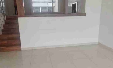 CASA EN RENTA COLINAS DEL SUR