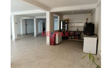 Vendo Hermosa Casa De 2 Pisos Con Amplio Local Comercial En Santa Maria – Huacho A 30 Min De Chancay