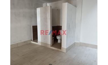 Vendo Hermosa Casa De 2 Pisos Con Amplio Local Comercial En Santa Maria – Huacho A 30 Min De Chancay