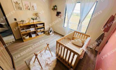 casa en venta dentro de residencial con amenidades