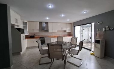 CASA EN VENTA EN CALLE MISANTLA,  COLONIA ROMA SUR