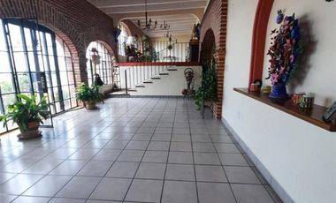Casa con 714 m² de Superficie de Terreno y 6 Habitaciones en Venta en Barrio San Juan