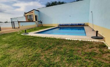Casa con 714 m² de Superficie de Terreno y 6 Habitaciones en Venta en Barrio San Juan
