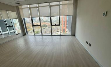 Reñaca Norte, Eluchans, Oficna 32M2 Planta Libre, estacionamiento