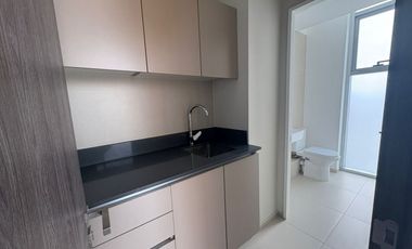 Reñaca Norte, Eluchans, Oficna 32M2 Planta Libre, estacionamiento