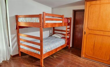 VENDO HERMOSA CASA DE CAMPO ESTILO MEDITERRÁNEO, TOTALMENTE AMOBLADA, EN LA MEJOR ZONA DE CIENEGUILLA.
