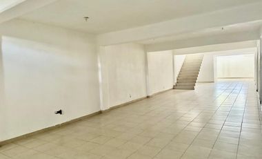 Renta Bodega comercial Ecatepec Estado de Mexico Enfrente Central de Abastos