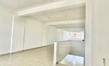 Renta Bodega comercial Ecatepec Estado de Mexico Enfrente Central de Abastos