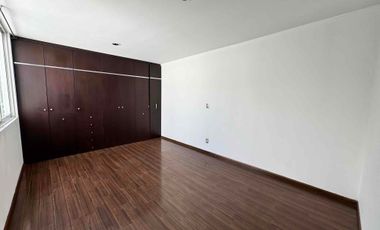CASA EN RENTA CON  SALIDA RÁPIDA A  CDMX