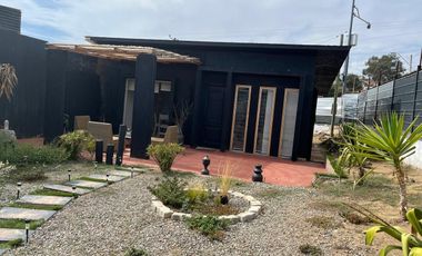 SE VENDE PROPIEDAD AMOBLADA