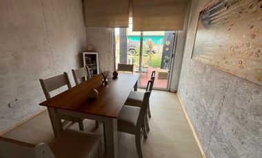 SE VENDE PROPIEDAD AMOBLADA