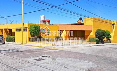 SALON/LOCAL COMERCIAL EN VENTA EN RESIDENCIAL DEL VALLE