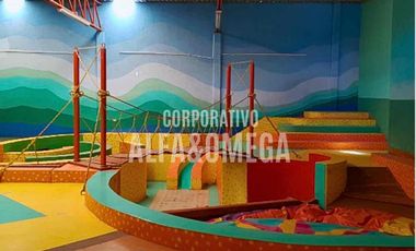 SALON/LOCAL COMERCIAL EN VENTA EN RESIDENCIAL DEL VALLE