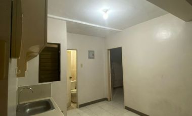 Apartment For Rent in Sampaloc Manila