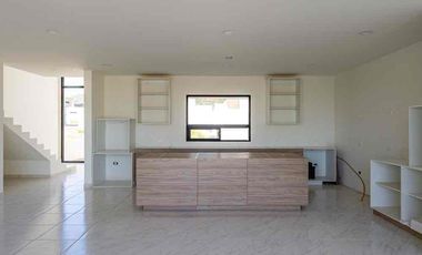 CASA EN VENTA EN VENTURA RESIDENCIAL