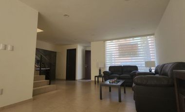 CASA EN RENTA EN CALIMAYA