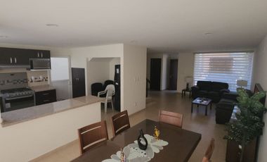 CASA EN RENTA EN CALIMAYA