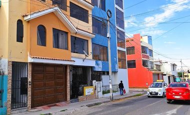 🕋 DEPARTAMENTO EN ALQUILER EN 3ER NIVEL DE 6 DORMITORIOS EN PABLO VI, AREQUIPA 📍