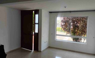 Arriendo casa lagos del cacique