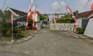 Dijual murah via lelang rumah di Surya Nusantara residen Menganti Gresik