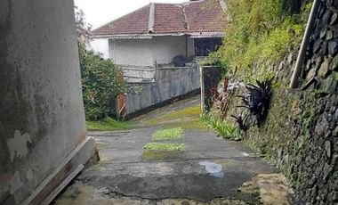 DIJUAL VILA TRETES SEDAP MALAM PRIGEN PASURUAN RON.A3133