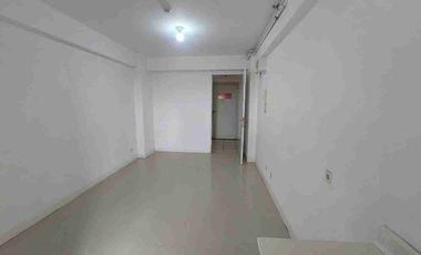 Unit sewa lantai rendah type 2BR kosongan apartemen Bassura City tower Dahlia