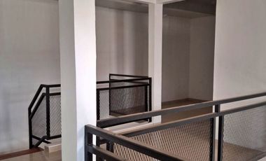 Rumah Siap Huni Harga Nego Sampai Deal di Kranggan Permai Cibubur