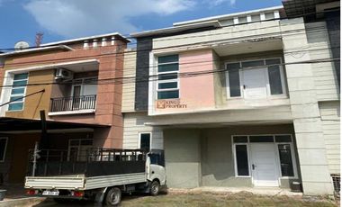 Modern Minimalist Elegant Dijual Rumah 2 Lantai di Platinum Regency – Dekat Living World & SKA Mall, Payung Sekaki Pekanbaru