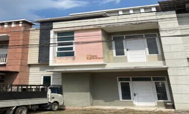 Modern Minimalist Elegant Dijual Rumah 2 Lantai di Platinum Regency – Dekat Living World & SKA Mall, Payung Sekaki Pekanbaru