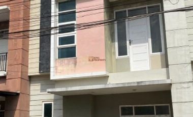 Modern Minimalist Elegant Dijual Rumah 2 Lantai di Platinum Regency – Dekat Living World & SKA Mall, Payung Sekaki Pekanbaru