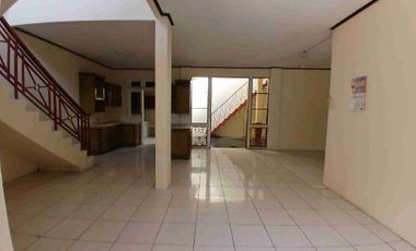 Disewa rumah Bisa 2 carport Pondok kelapa Jakarta timur