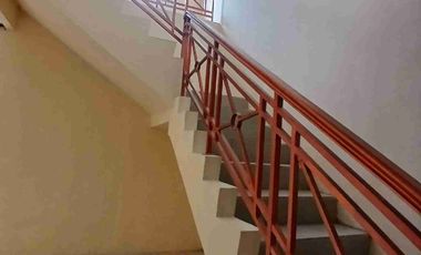 Disewa rumah Bisa 2 carport Pondok kelapa Jakarta timur