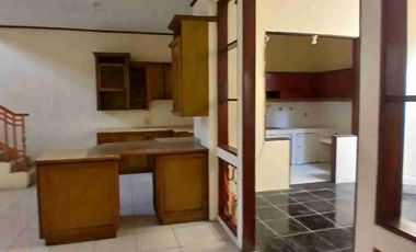 Disewa rumah Bisa 2 carport Pondok kelapa Jakarta timur