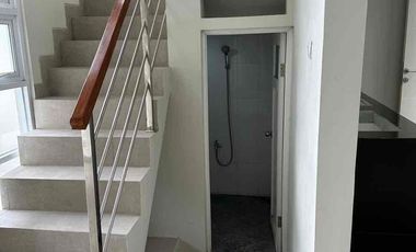 DIJUAL – Rumah 2 Lantai Strategis di Pusat Kota Yogyakarta