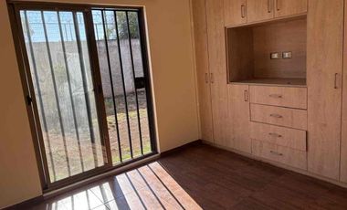 Arriendo Casa - Parque Las Palmas 
Moderna propiedad - Linares