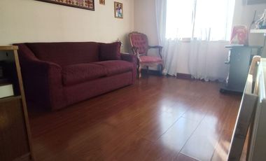 SE VENDE HERMOSA CASA DE TRES PISOS EN LOMAS SAN SEBASTIAN